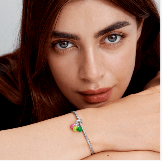 Charm colgante corre run