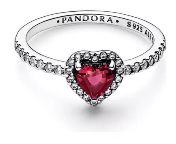 anillo corazon rojo elevado pandora